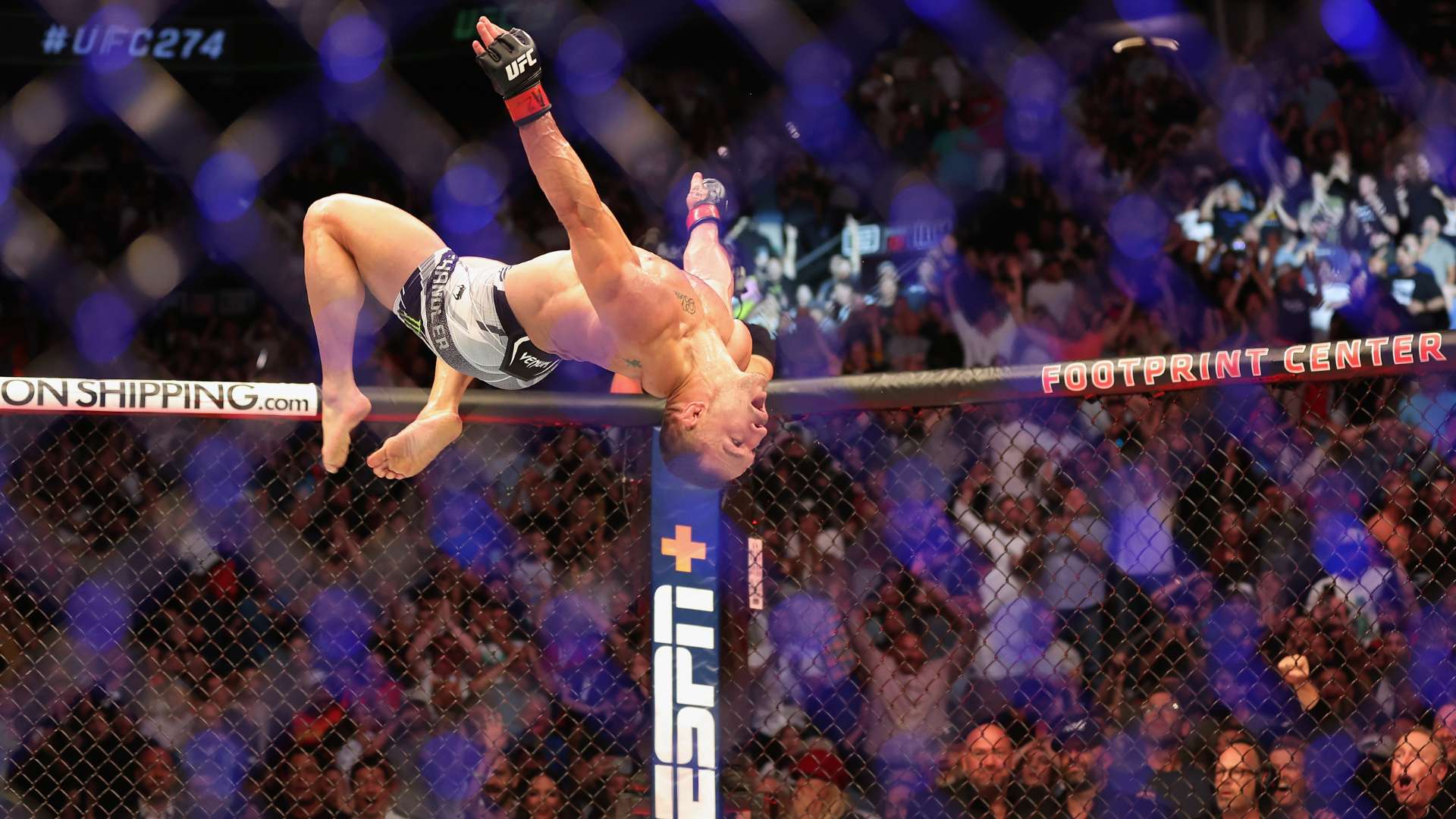 亚冬点将台 ｜ 谷爱凌能否一人独得三金？.