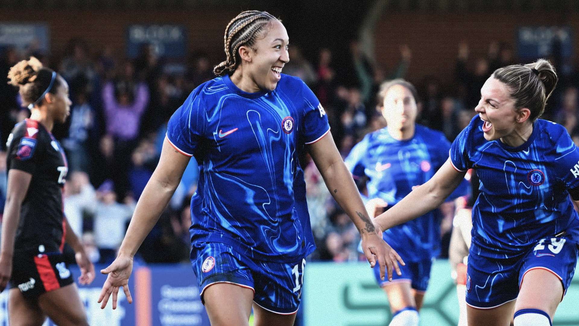 队注入强大 队注入强大